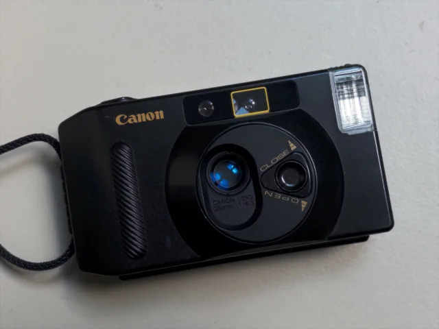Canon Snappy 50 — 35mm compact from 1985