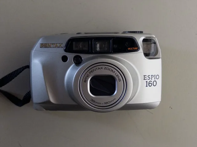 Pentax Espio 160 / IQZoom 160 — 35mm autofocus zoom compact from 1996